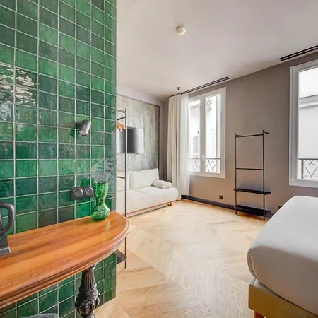 Maat Batignolles 3* Parijs