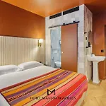Hotel Maat Batignolles