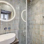 Hotel Maat Batignolles Paris