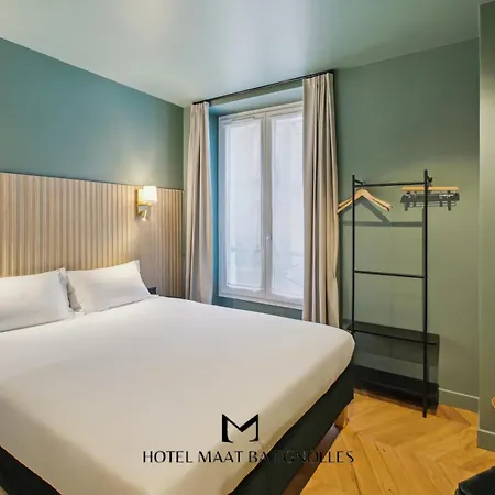 Maat Batignolles Hotel