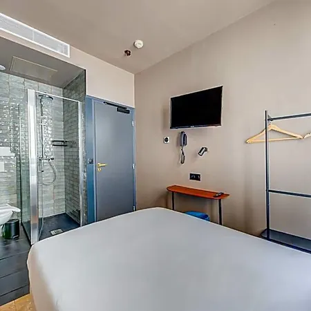 Szálloda Maat Batignolles