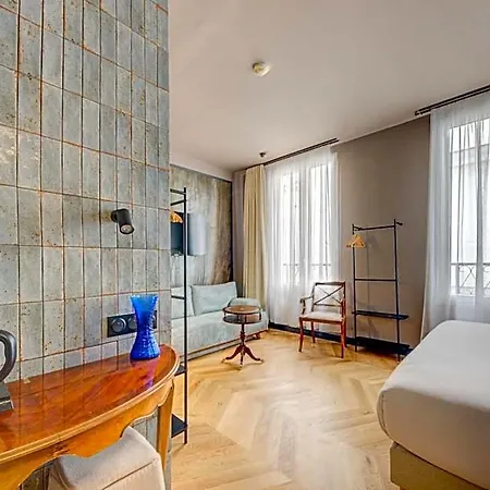 Maat Batignolles Szálloda Párizs