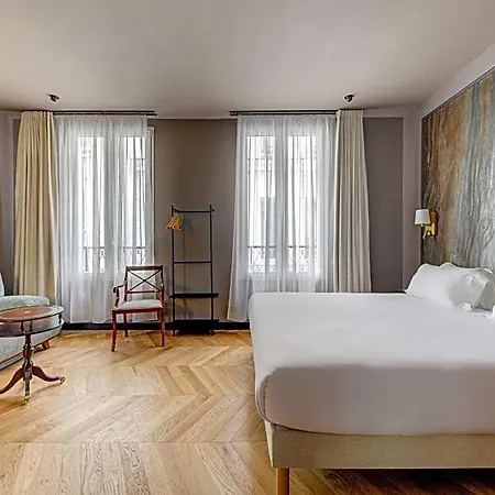 Maat Batignolles 3* Párizs