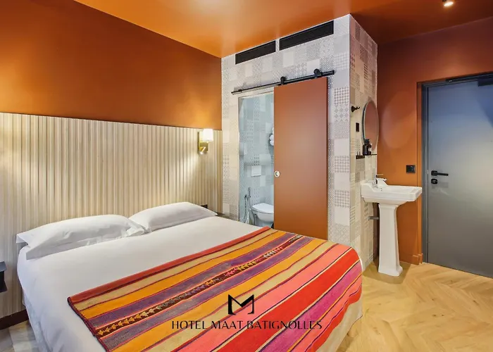 מלון Maat Batignolles