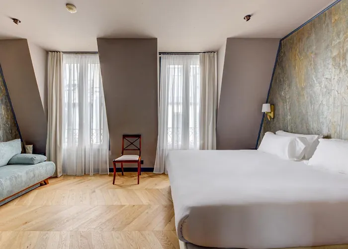 Maat Batignolles 3* Párizs