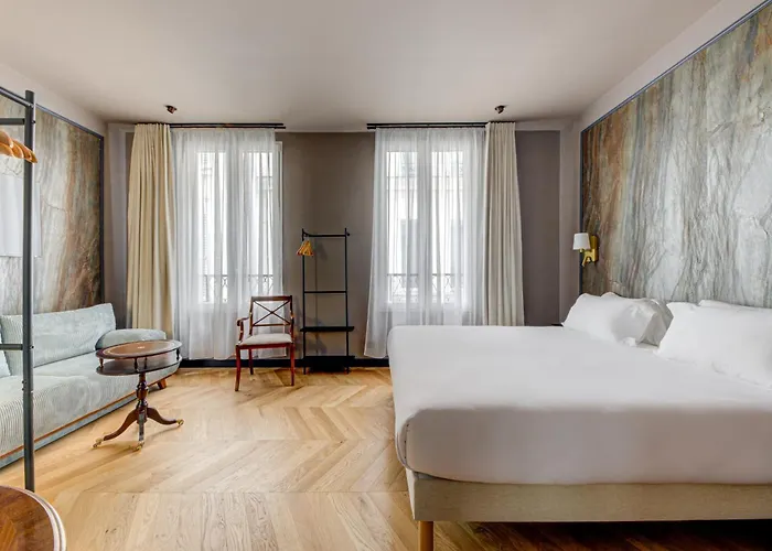 מלון Maat Batignolles