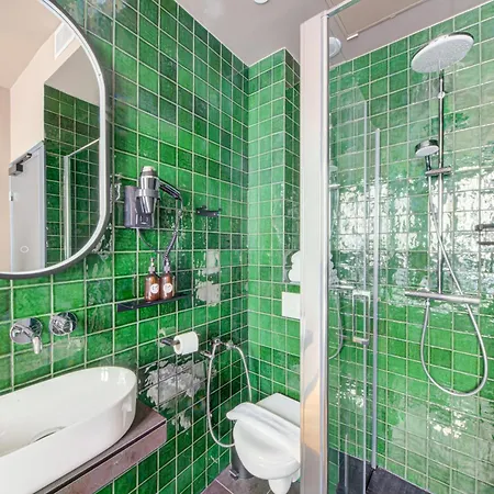 Maat Batignolles Hotel Paris