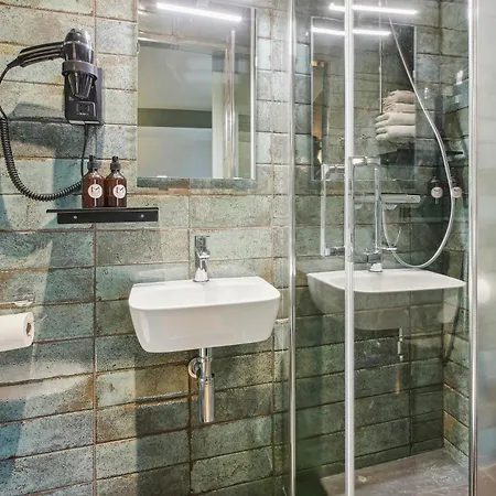 Hotel Maat Batignolles Paris