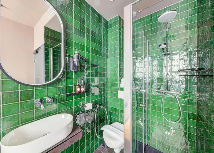 Maat Batignolles מלון פריז